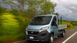Fiat Ducato III Facelifting Tipper (2014) - widok z przodu