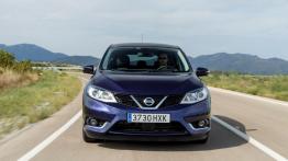 Nissan Pulsar (2014) - widok z przodu