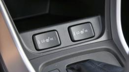Suzuki SX4 S-cross 1.6 VVT 120KM - galeria redakcyjna - sterowanie podgrzewaniem foteli
