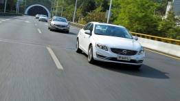 Volvo S60L (2014) - widok z przodu
