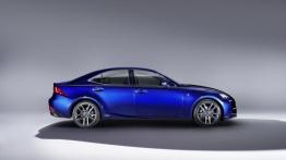 Lexus IS III 300h F-Sport (2014) - prawy bok
