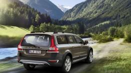 Volvo XC70 II Kombi Facelifting 2.4 D4 181KM 133kW 2013-2016