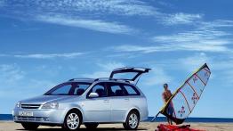 Chevrolet Lacetti Kombi 1.6 DOHC 16v 109KM 80kW 2004-2008