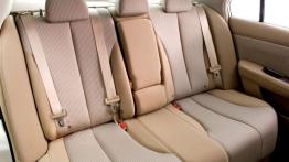 Nissan Tiida Sedan - tylna kanapa