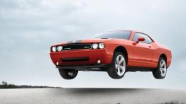 Dodge Challenger SRT8 - widok z przodu