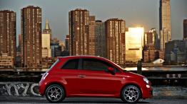 Fiat 500 - wersja amerykańska - prawy bok