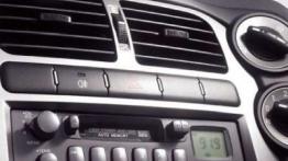 Kia K2900 - konsola środkowa