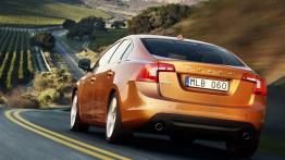 Volvo S60 II Sedan