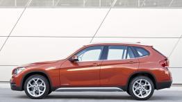 BMW X1 Facelifting - prezentacja w Monachium - lewy bok