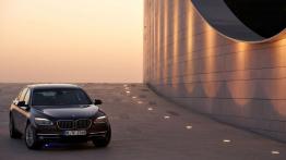 BMW serii 7 F01 Facelifting - widok z przodu