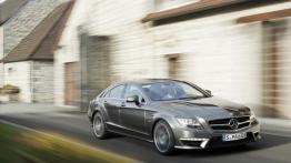 Mercedes CLS 63 AMG 2012 - widok z przodu