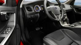 Volvo S60 R-Design - widok ogólny wnętrza z przodu