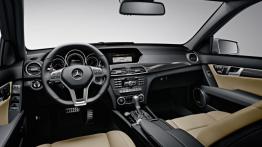 Mercedes C63 AMG 2012 sedan - pełny panel przedni