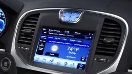 Chrysler 300 - inny element panelu przedniego