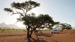 Mercedes klasa M 2012 - przód - reflektory wyłączone