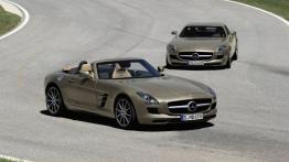 Mercedes SLS AMG Roadster 2012 - widok z przodu