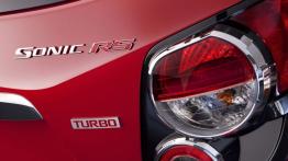 Chevrolet Sonic RS - emblemat