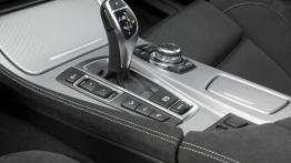 BMW M550d sedan - skrzynia biegów