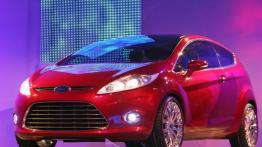 Ford Verve Concept - widok z przodu