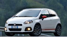 Fiat Grande Punto Abarth - widok z przodu