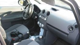 Mitsubishi Colt 1.3 Invite - widok ogólny wnętrza