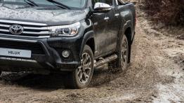 Toyota Hilux Invincible 50 Chrome Edition na 50-lecie modelu