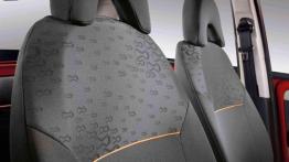 Tata Nano GenX z nową skrzynią i dodatkami