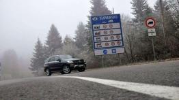 Nowy Mercedes ML350 - pierwsza jazda z dreszczykiem (film)