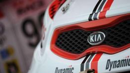 Najtańszy sposób na profesjonalne ściganie, czyli Kia Lotos Race