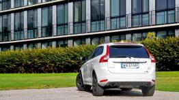 Volvo XC60 T6 AWD R-Design - niepozorny zawodnik, ze Szwecji