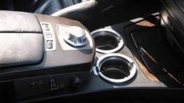 BMW Serii 7 E65 - arystokracja pełną parą?