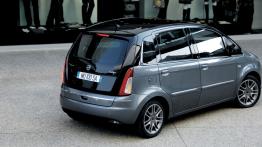 Samochody używane: niedocenione, tanie i dobre wozy, które warto kupić [część 1]