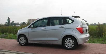 Honda FR-V 2.0 i-VTEC 16V 155KM 114kW 2005-2009