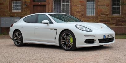 Porsche Panamera I Limuzyna Facelifting 3.0 420KM 309kW 2013-2016