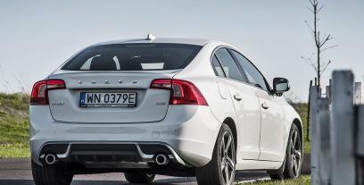 Volvo S60 II Sedan 2.4 D5 215KM 158kW 2010-2013