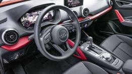 Audi Q2 (2016) - kokpit