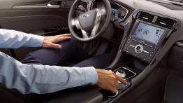 Ford Mondeo/Mondeo kombi Hybrid (2019) - kokpit