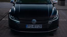 Volkswagen Arteon 2.0 TDI 190 KM - galeria redakcyjna - widok z przodu