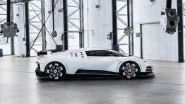Bugatti Centodieci - prawy bok
