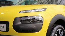 Citroen C4 Cactus - galeria redakcyjna - lewy przedni reflektor - wyłączony