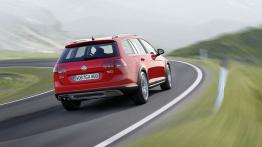 Volkswagen Golf VII Alltrack (2015) - widok z tyłu