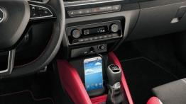 Skoda Fabia III Hatchback Monte Carlo (2015) - konsola środkowa