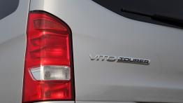 Mercedes Vito III Tourer 111 CDI - galeria redakcyjna - lewy tylny reflektor - wyłączony