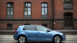 Volkswagen e-Golf 115KM - galeria redakcyjna - prawy bok