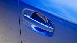 Toyota Avensis III Facelifting 2015 - galeria redakcyjna - klamka przód