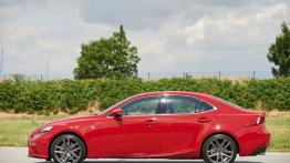 Lexus IS III 200t F-Sport (2015) - lewy bok