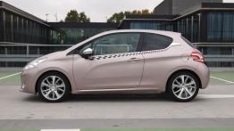 Peugeot 208 Hatchback 3d 1.6 VTI 120KM - galeria redakcyjna - lewy bok