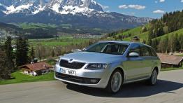 Skoda Octavia III Kombi 4x4 TSI (2013) - lewy bok