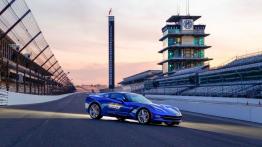 Chevrolet Corvette C7 Stingray - samochód bezpieczeństwa Indy 500 - prawy bok