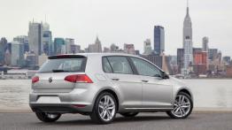 Volkswagen Golf VII TDI - wersja amerykańska - widok z tyłu